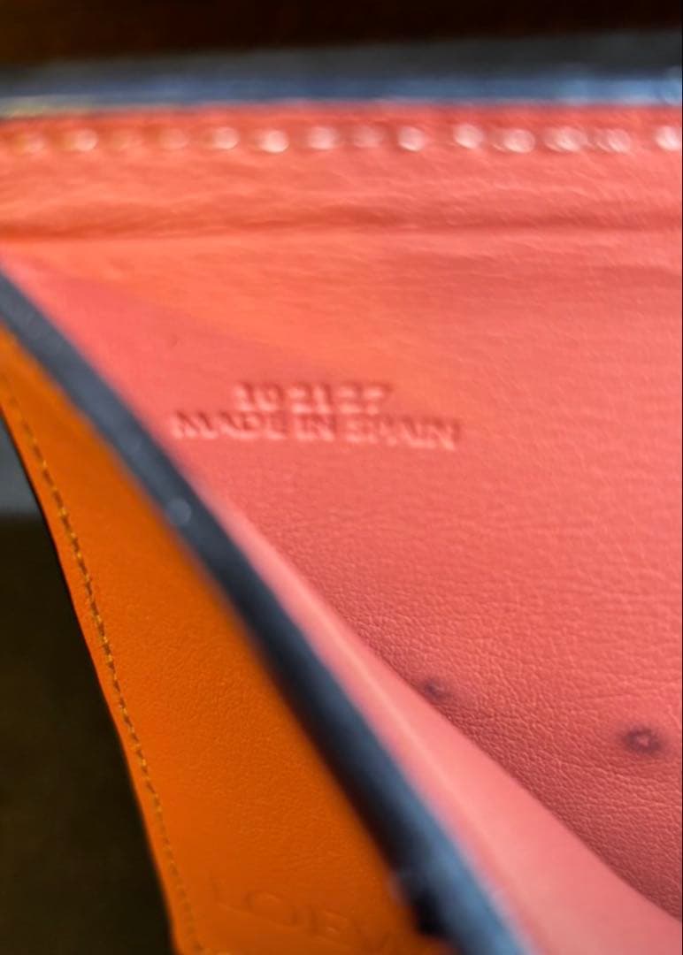 年始特価セール LOEWE ベージュ 二つ折り財布