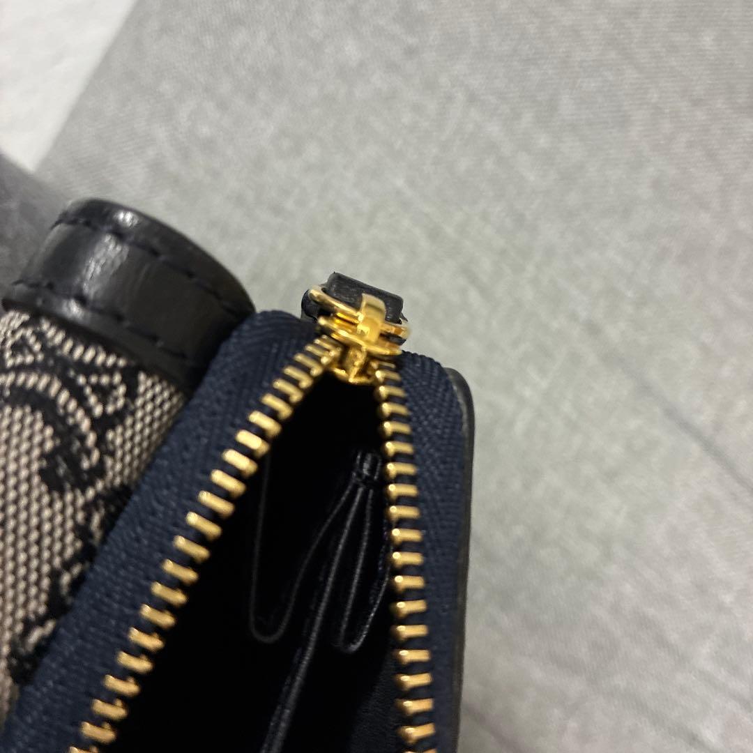 セリーヌ折財布 CELINE 二つ折り ネイビー 希少 美品