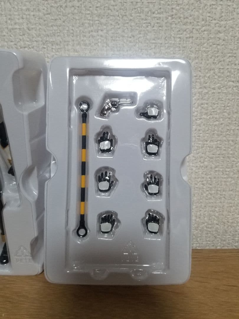 仮面ライダークウガ　真骨彫　グローイングフォーム