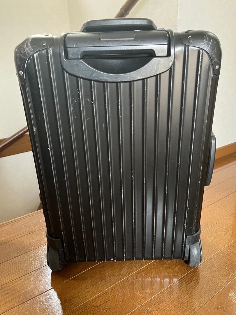 RIMOWAリモワ キャビン トローリー イアタ アルミニウムブラック2輪