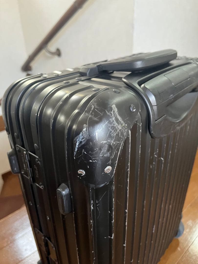 RIMOWAリモワ キャビン トローリー イアタ アルミニウムブラック2輪