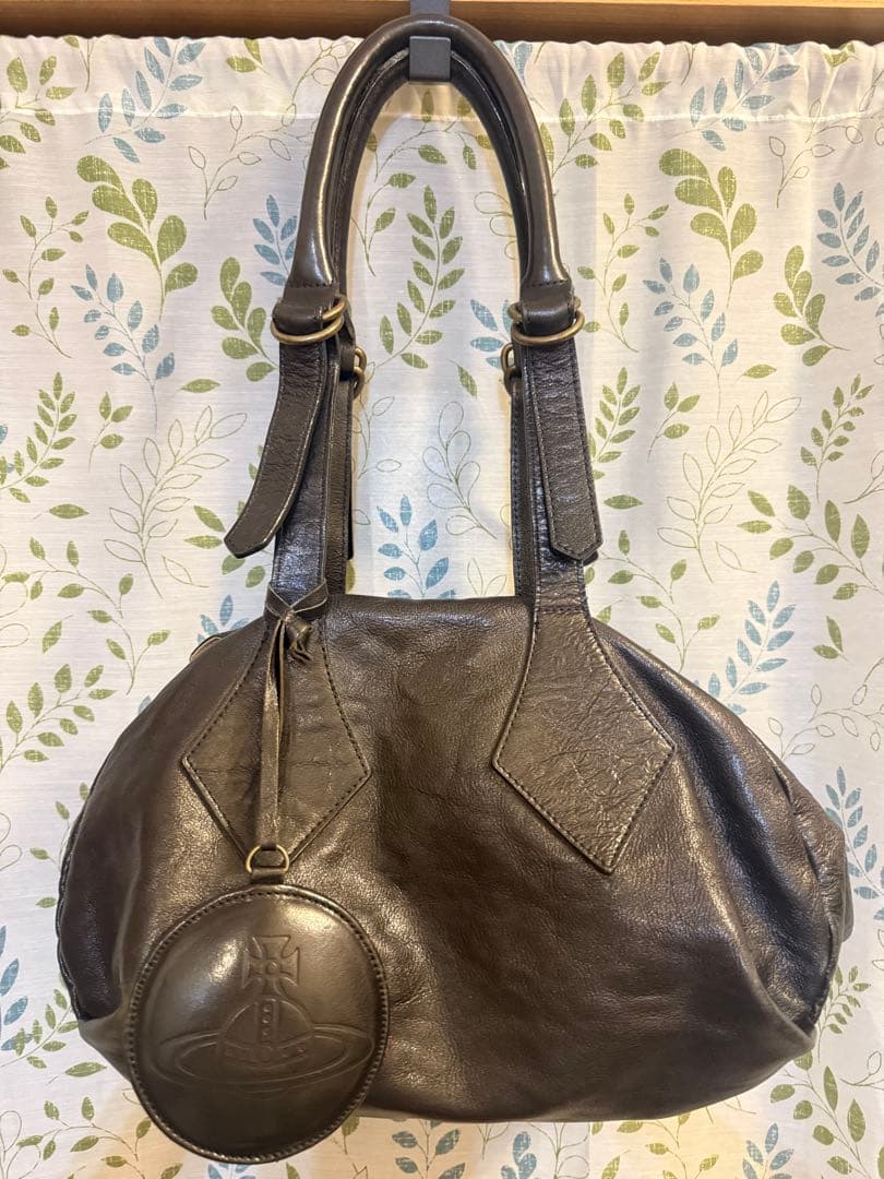 超希少【Vivienne Westwood 】チャーム付きレザーミニボストン