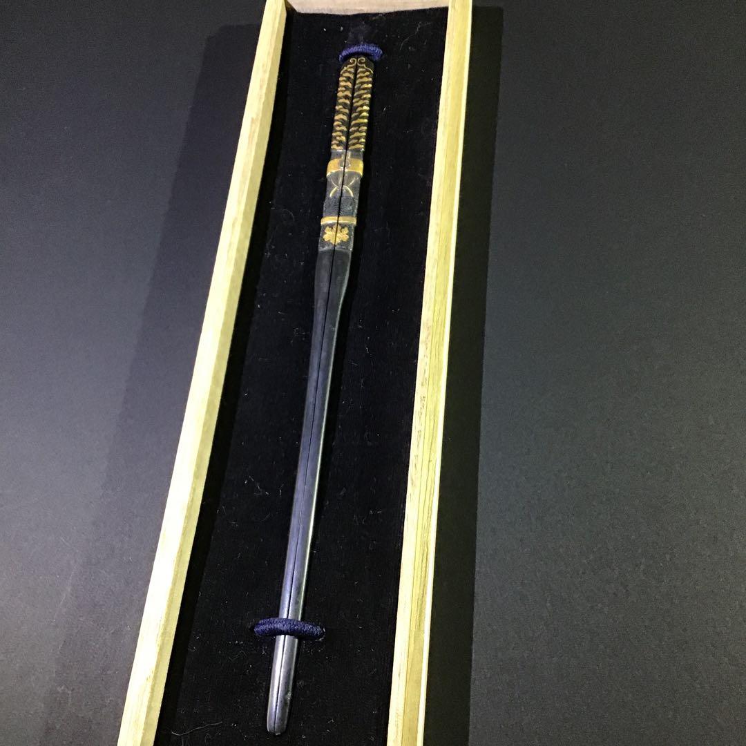 京金具師　五三桐襖結　金銀色絵笄　江戸期