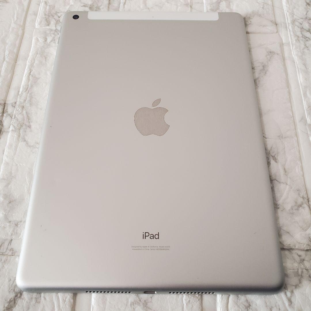 256 iPad 8世代 32GB SIMフリー シルバー