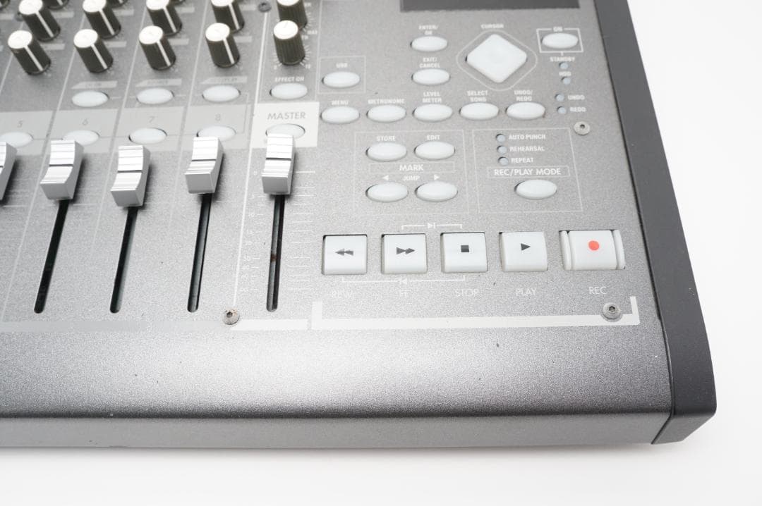 ＜動作＞KORG D888 マルチトラックレコーダー