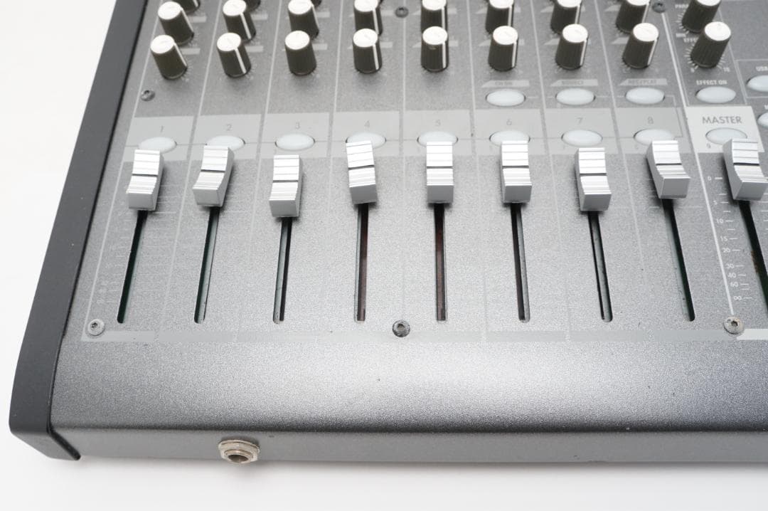 ＜動作＞KORG D888 マルチトラックレコーダー