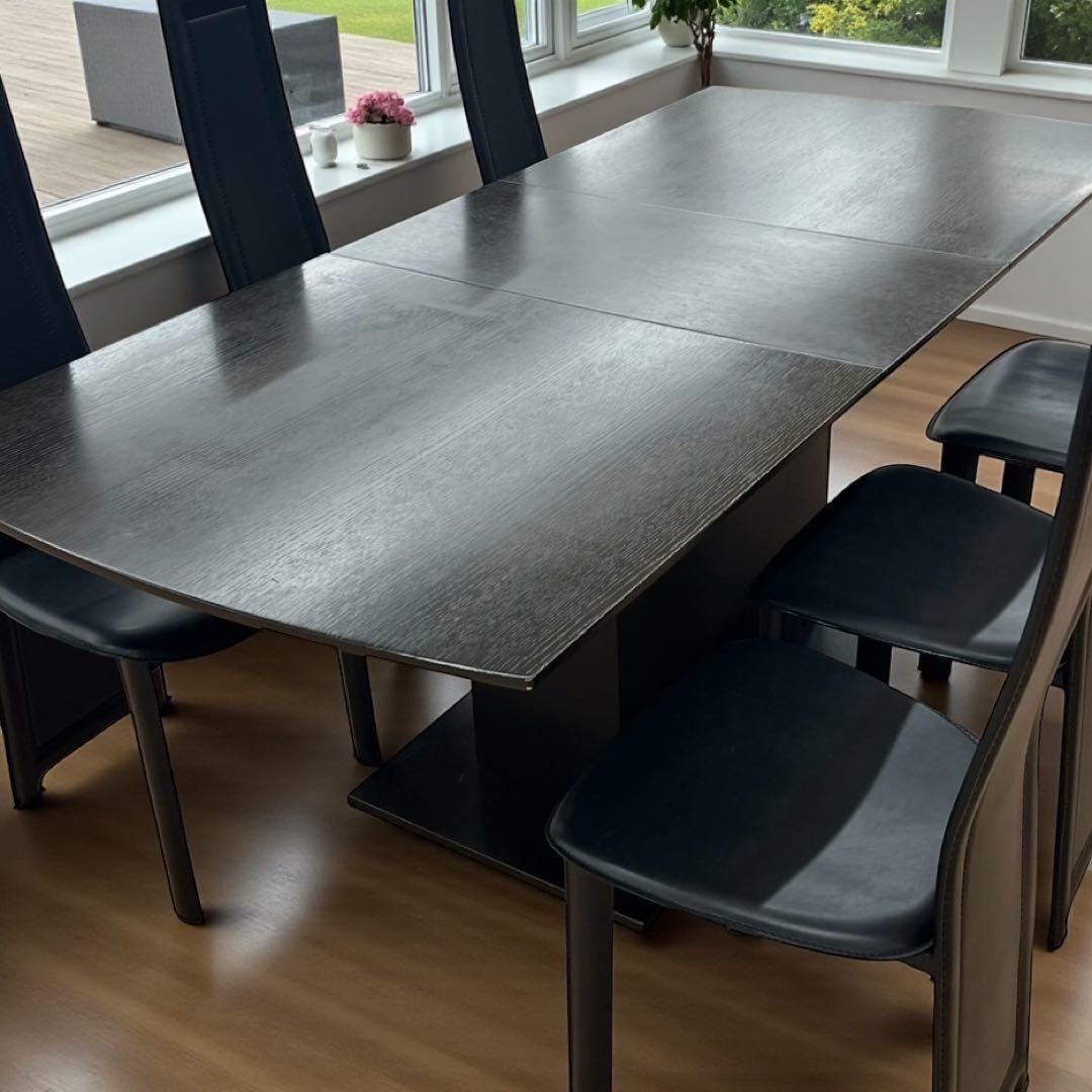 ダイニングテーブル　伸縮式テーブル エクステンションテーブル　大塚家具