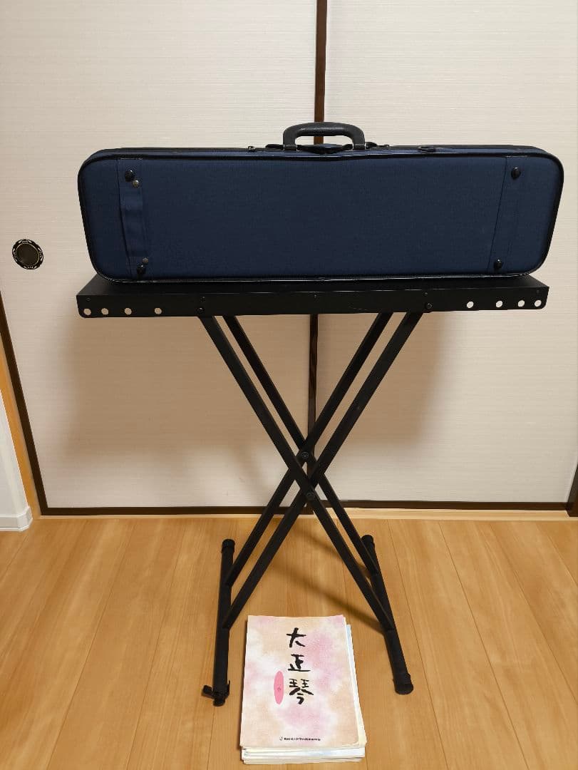 【中古】ヴィオリラSH-30NRケース・スタンド・教則本付【大正琴初心者・入門】