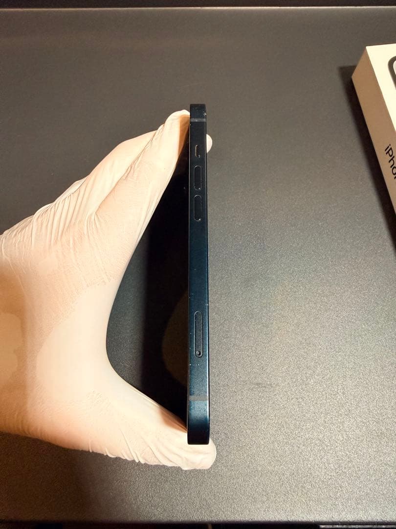 Apple iPhone 14 ミッドナイト本体