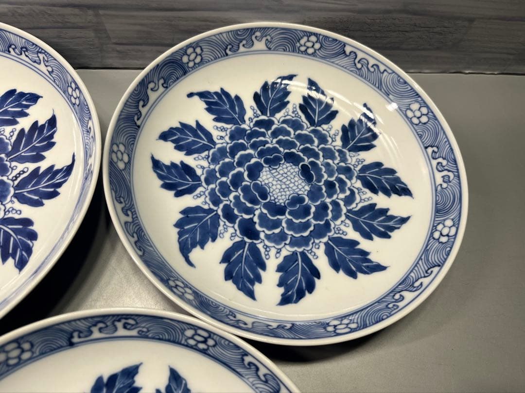 古伊万里　牡丹　染付皿　五枚　上がり良好！