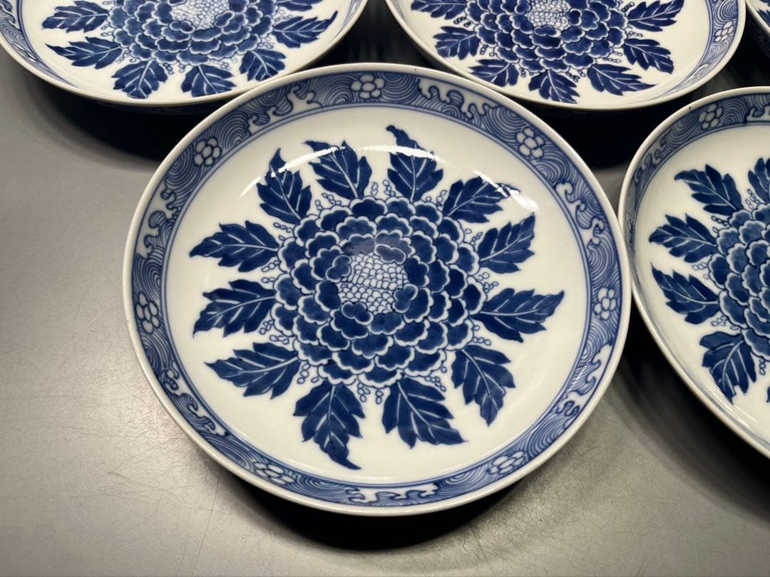 古伊万里　牡丹　染付皿　五枚　上がり良好！