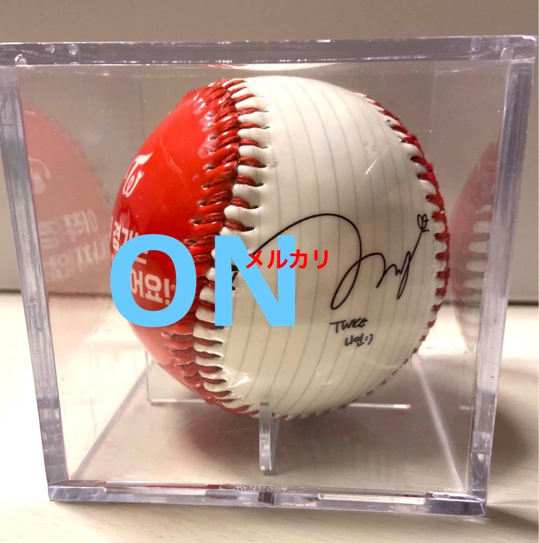 TWICE ナヨン サイン入り 野球ボール ストライクゾーン 当選品