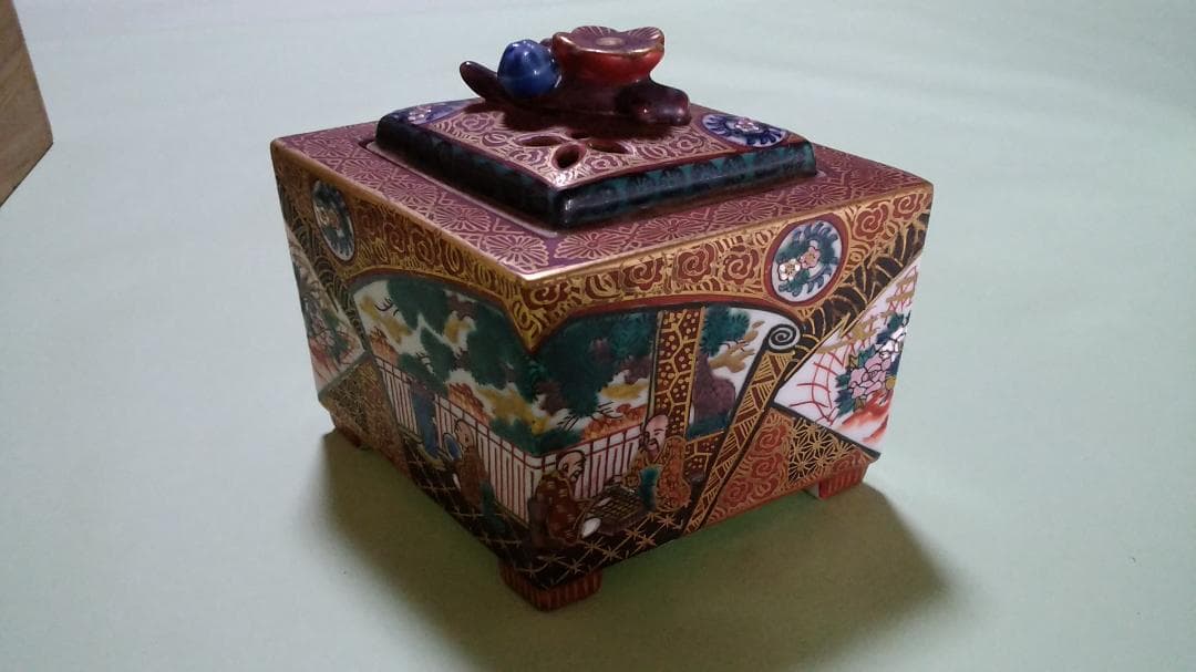 九谷庄三　菱形香炉