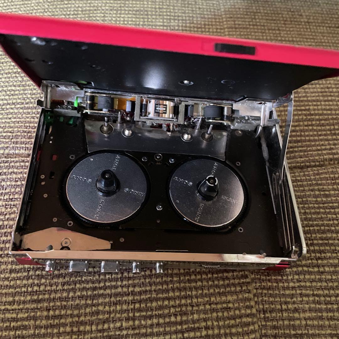 レトロ　SONY WM-F203 カセットプレーヤー　ポータブル　ウォークマン