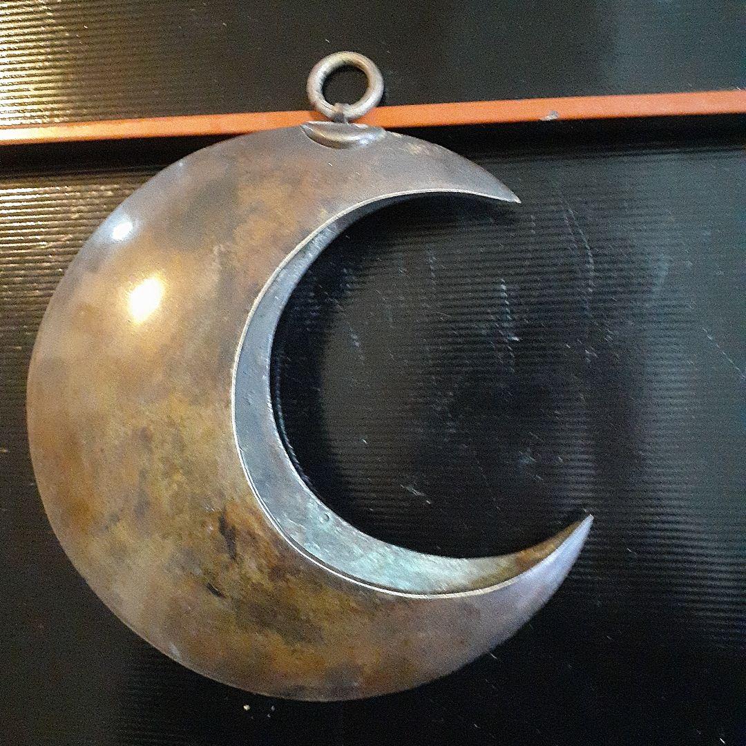 古銅月形　釣華生　窓月