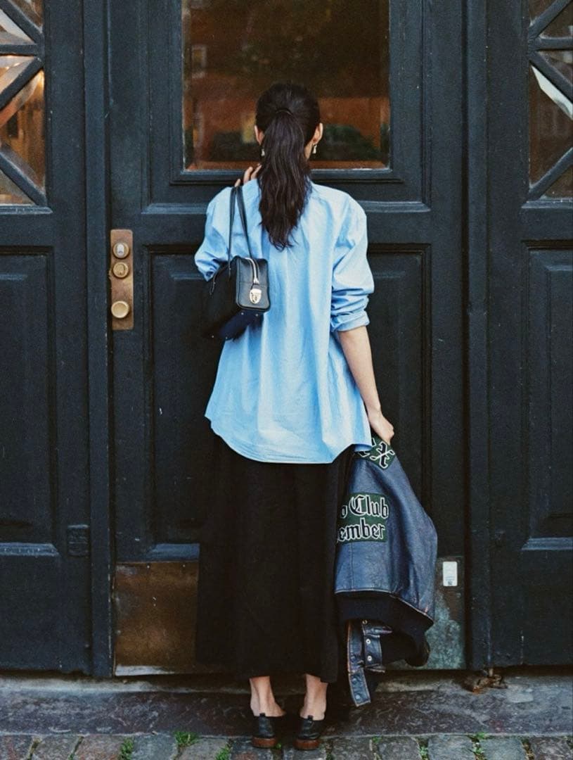 トゥティエ　tout y est ロケバッグ　スモール　ロングストラップ