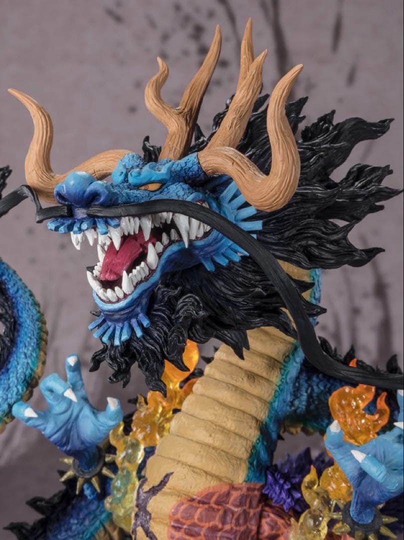 ワンピースフィギュア 百獣のカイドウ　双龍図　フィギュアーツZERO 　超激戦