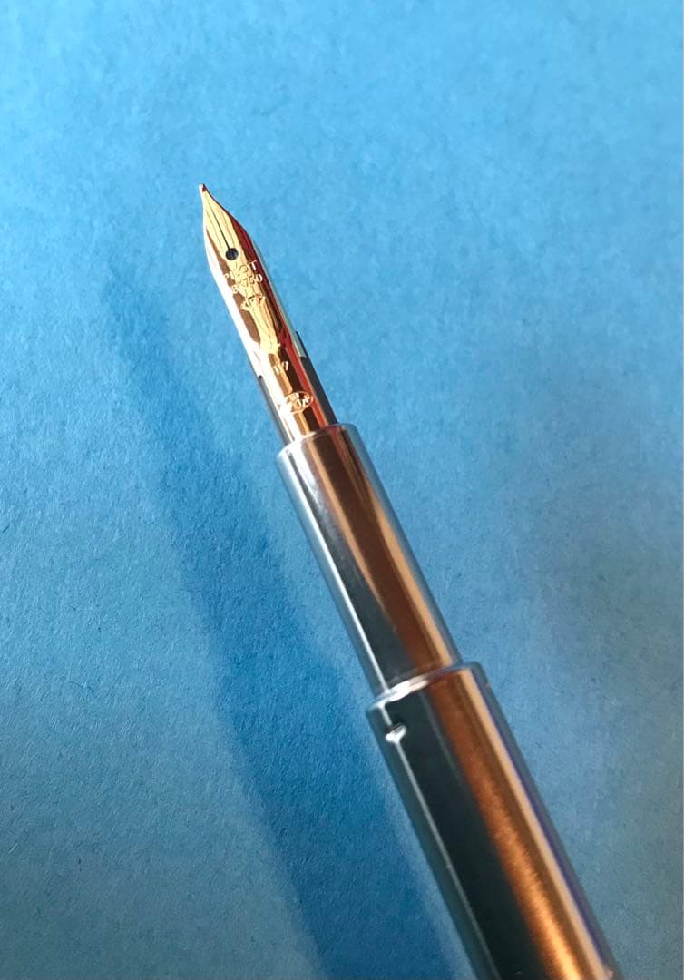 限定　キャップレスデシモ　万年筆