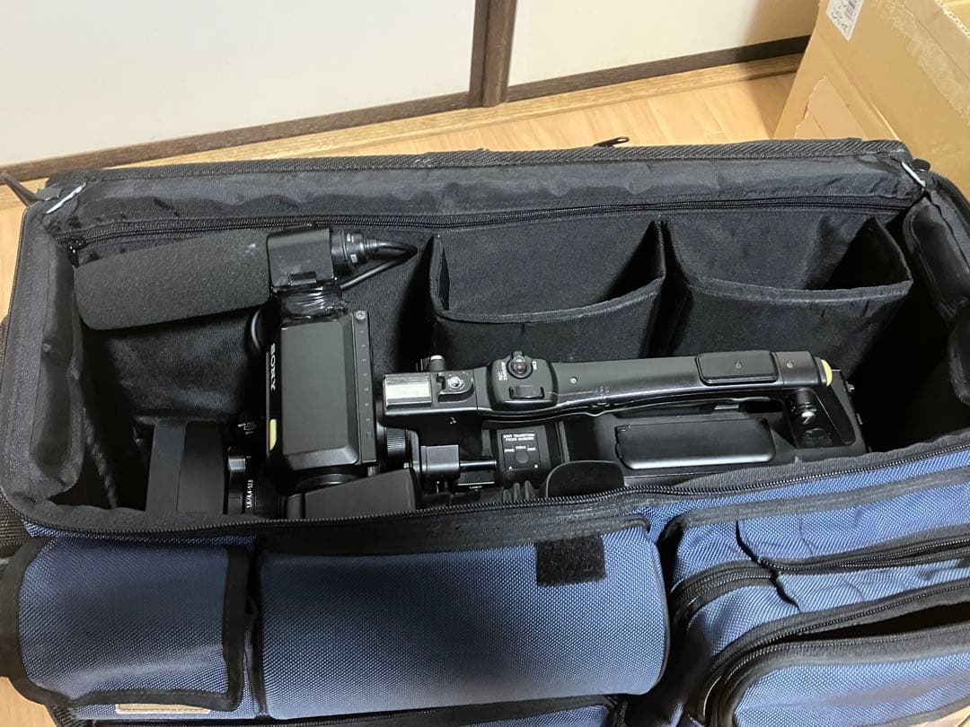 【現状販売・返品不可】ソニーHDVカムコーダー HVR-S270J【ケース付き】