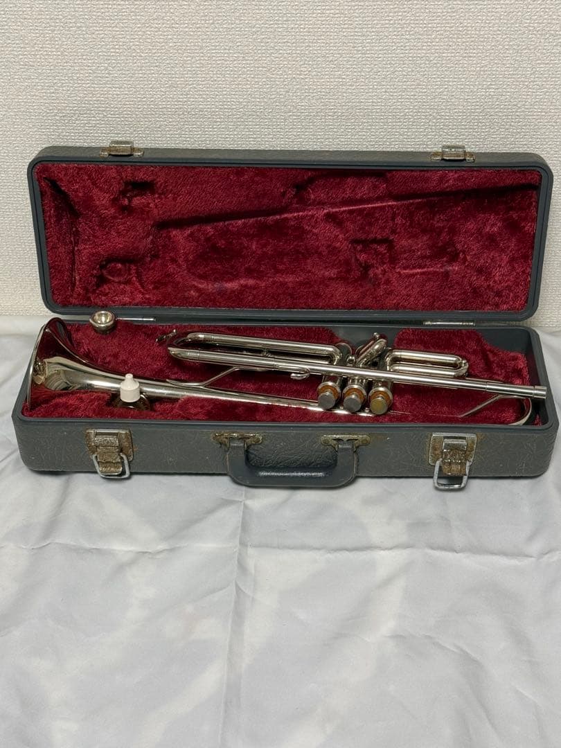 トランペット本体 ケース付き YAMAHA YTR - 136