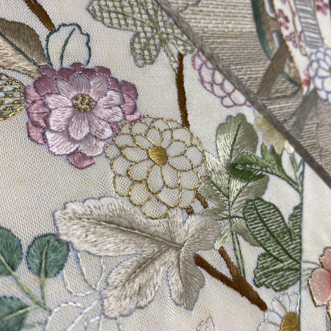 【専用です】季節の花々と読み本 総刺繍 袋帯