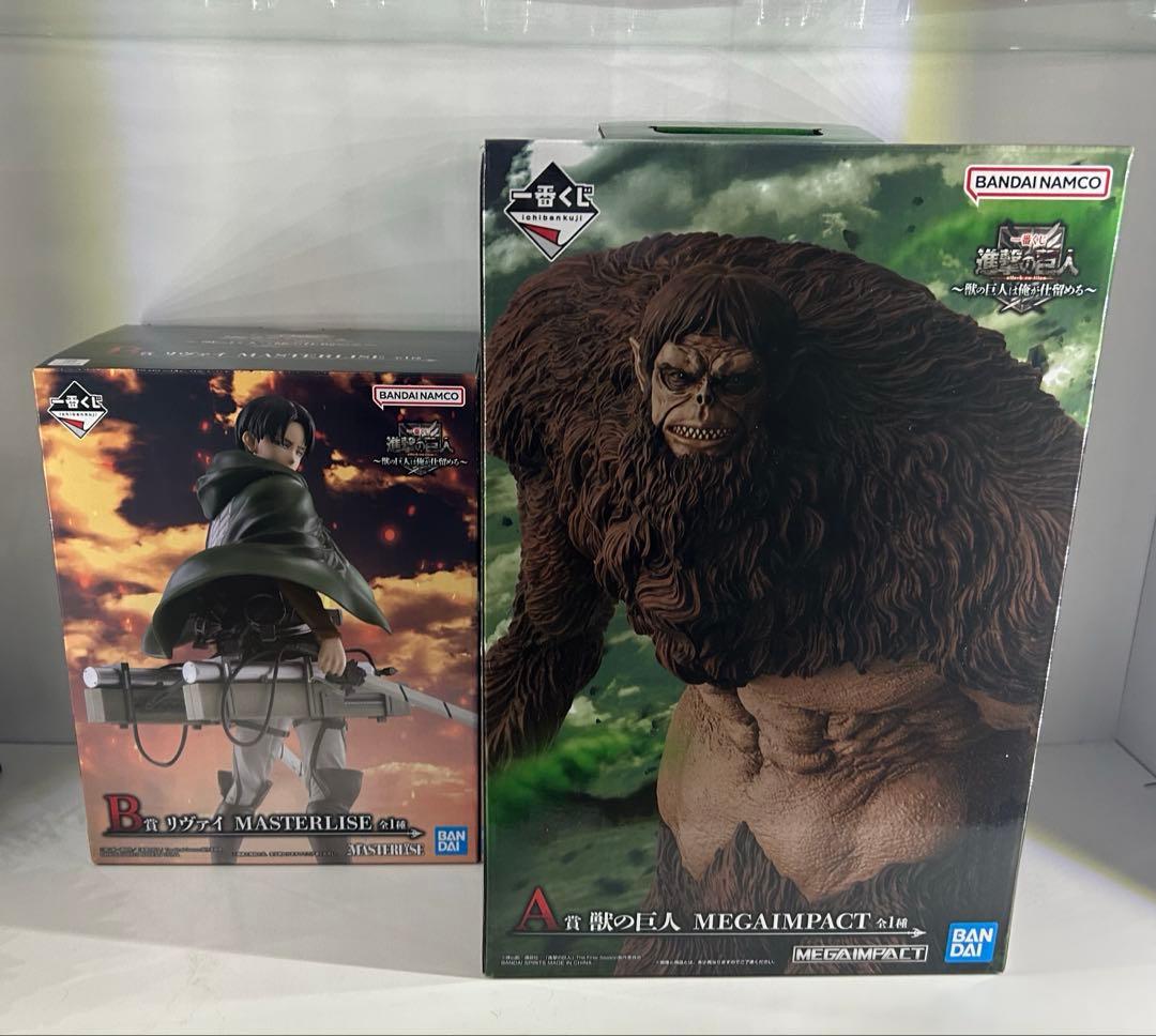 進撃の巨人　一番くじ　リヴァイ　獣の巨人