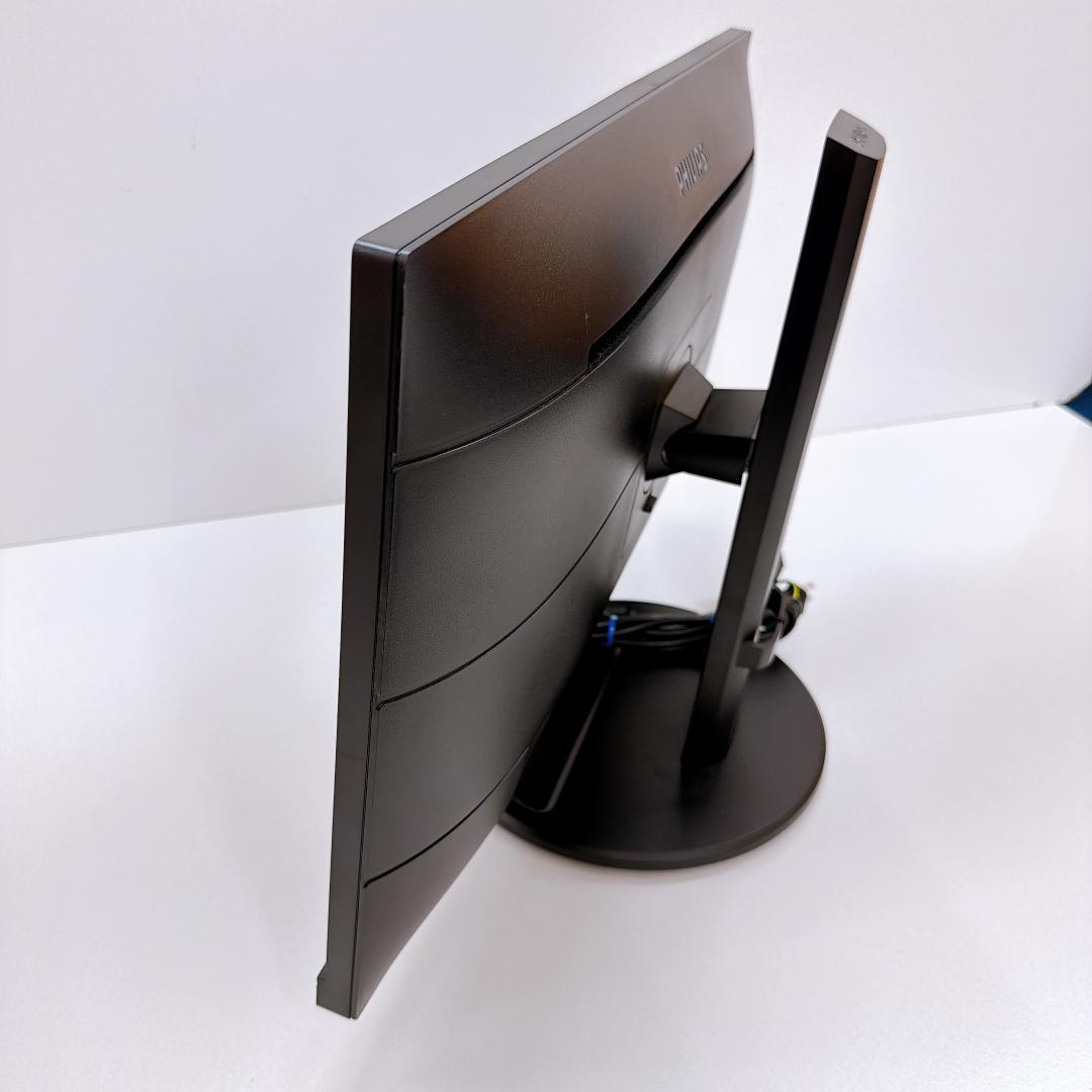 【未使用に近い】Philips 27インチ USB-Cモニター 276B9