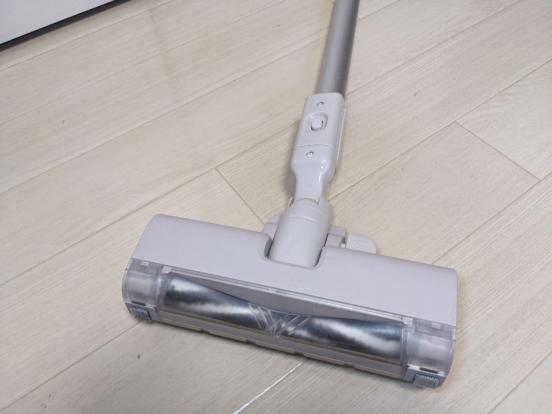 Panasonic コードレス掃除機 MC‐VKS8200 2021年製