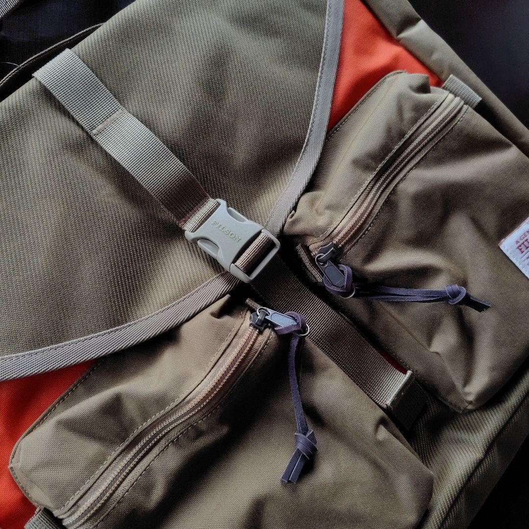 〈新品 FILSON Surveyor Messenger Bag　高級ポーチ付