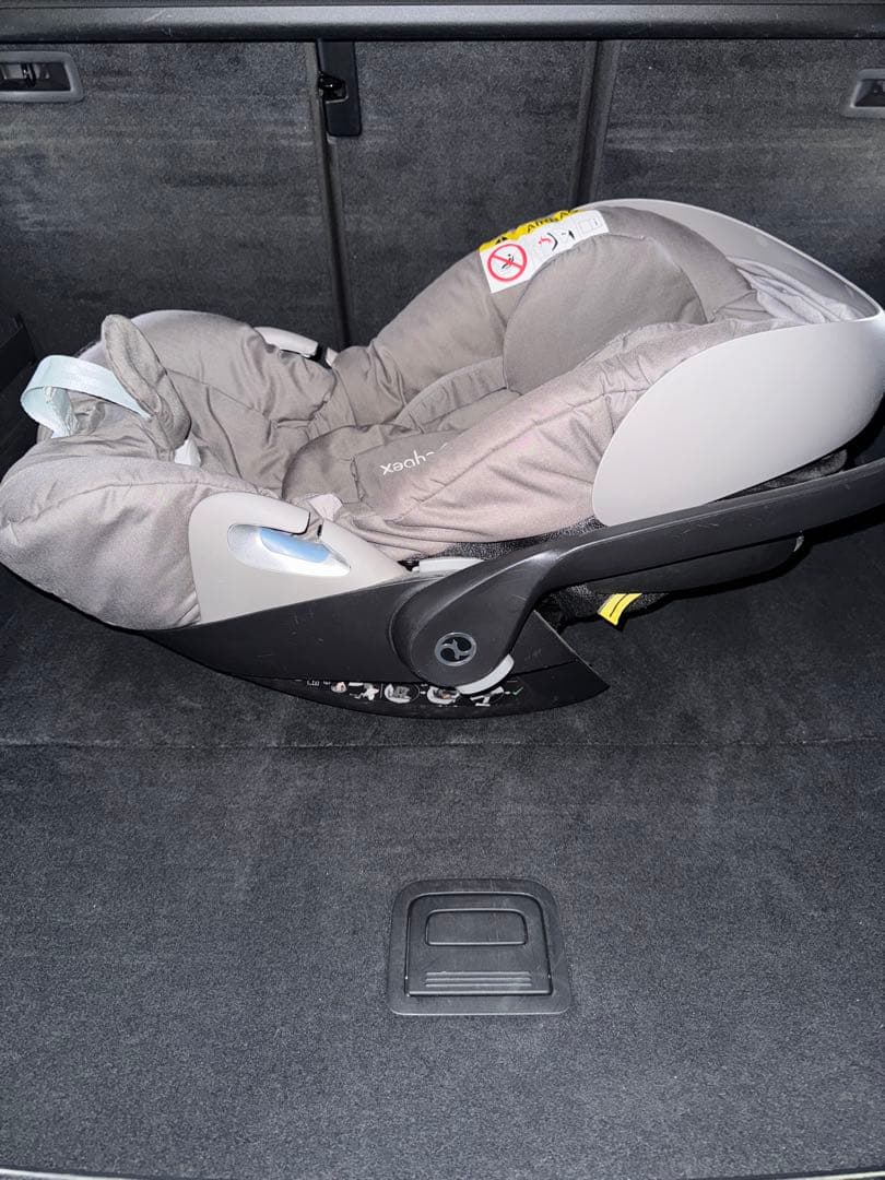 【取説説明書あり】サイベックス　プラチナム クラウドzi-size ベビーシート