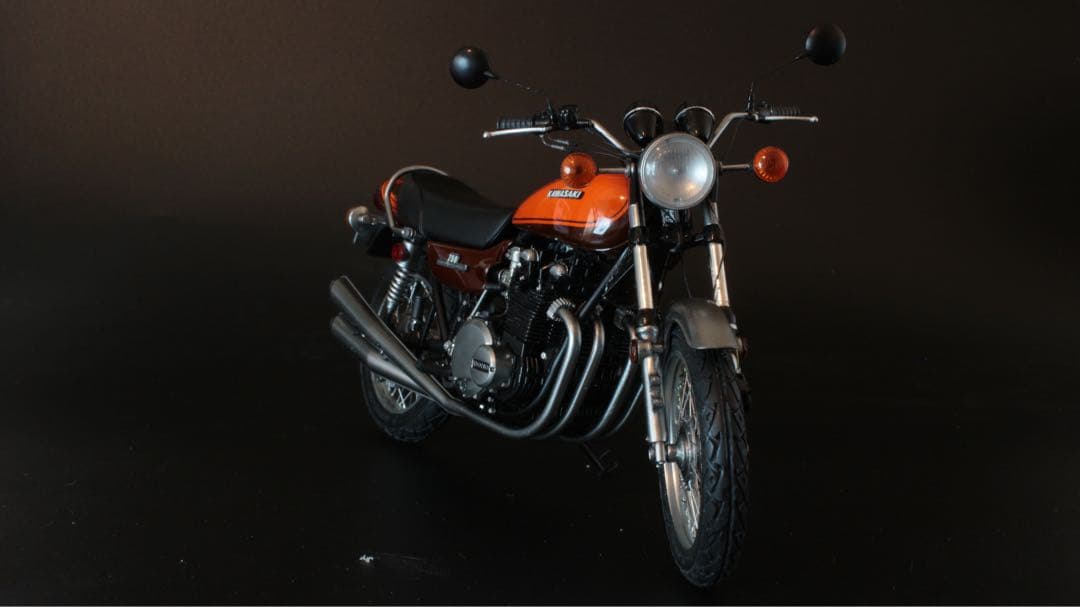 アオシマ 1/12 KAWASAKI Z2 750 RS 完成品
