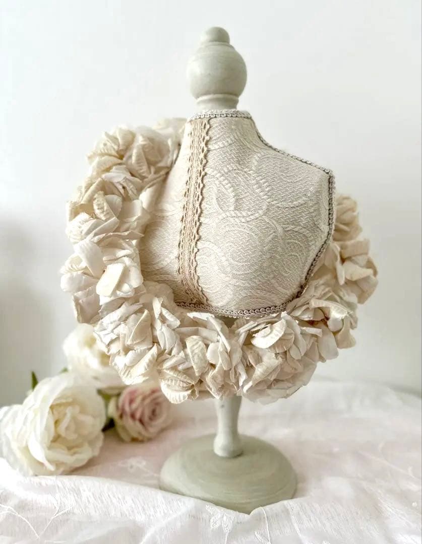 アンティーク　シルク布花ティアラ　花冠　グローブドマリエ