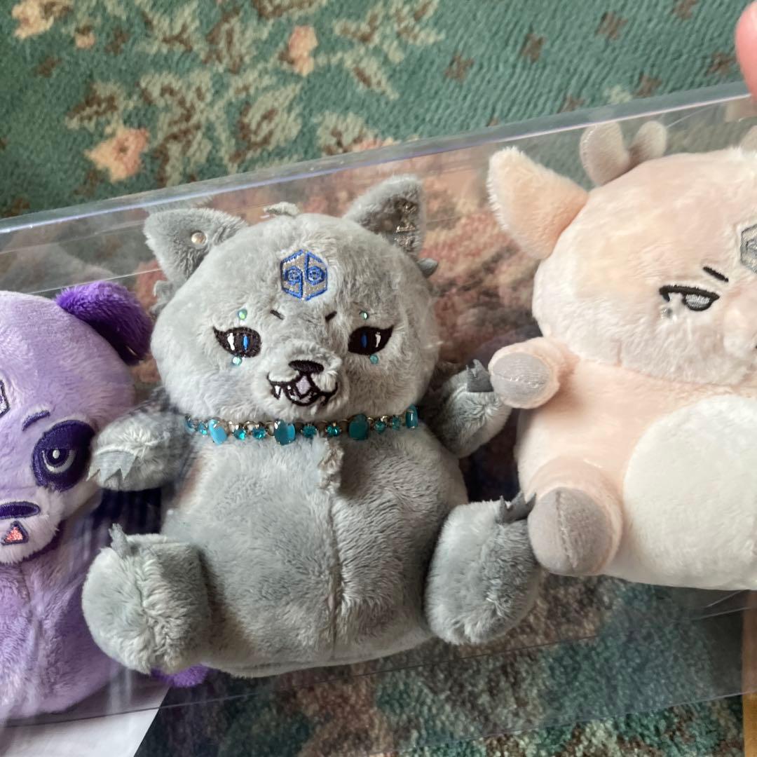 女王蜂 FC限定ぬいぐるみ qbBEAST