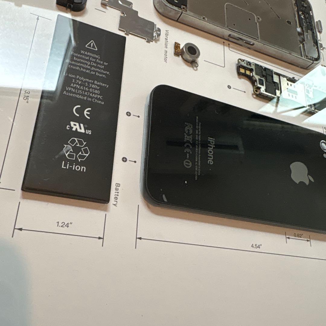 GRID STUDIO iPhone 4S アートパネル