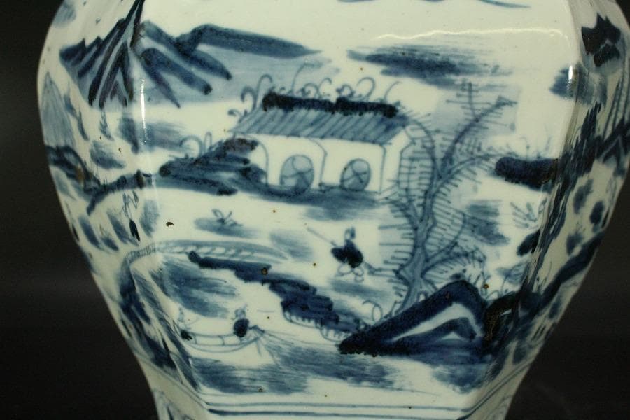 中国美術 青花 古染付 楼閣山水紋 六方 瓶 高25.5cm(RC991)