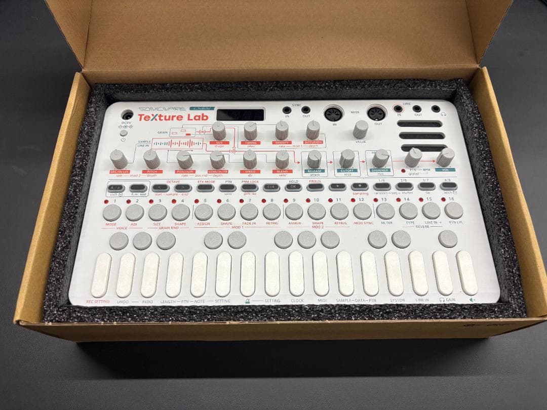 SONICWARE Texture Lab シンセサイザー