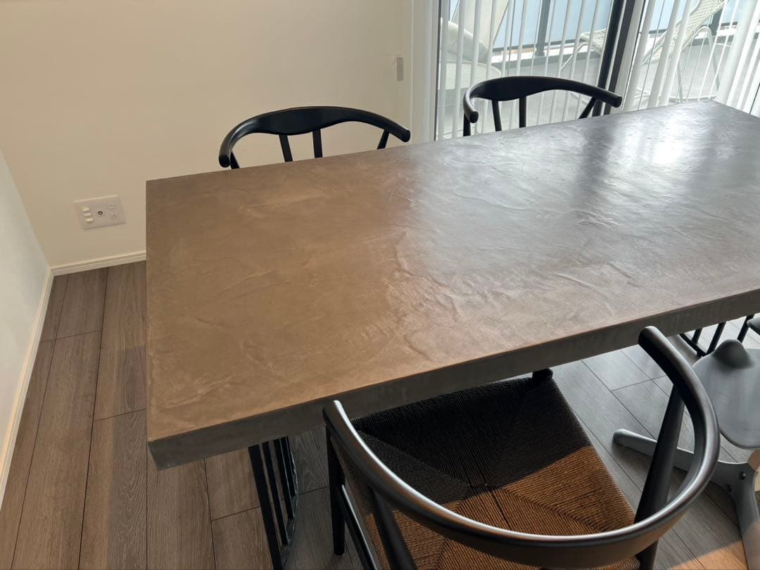 〈土日限り値下げ〉ラフィンゲート　モールテックス　ダイニングテーブル