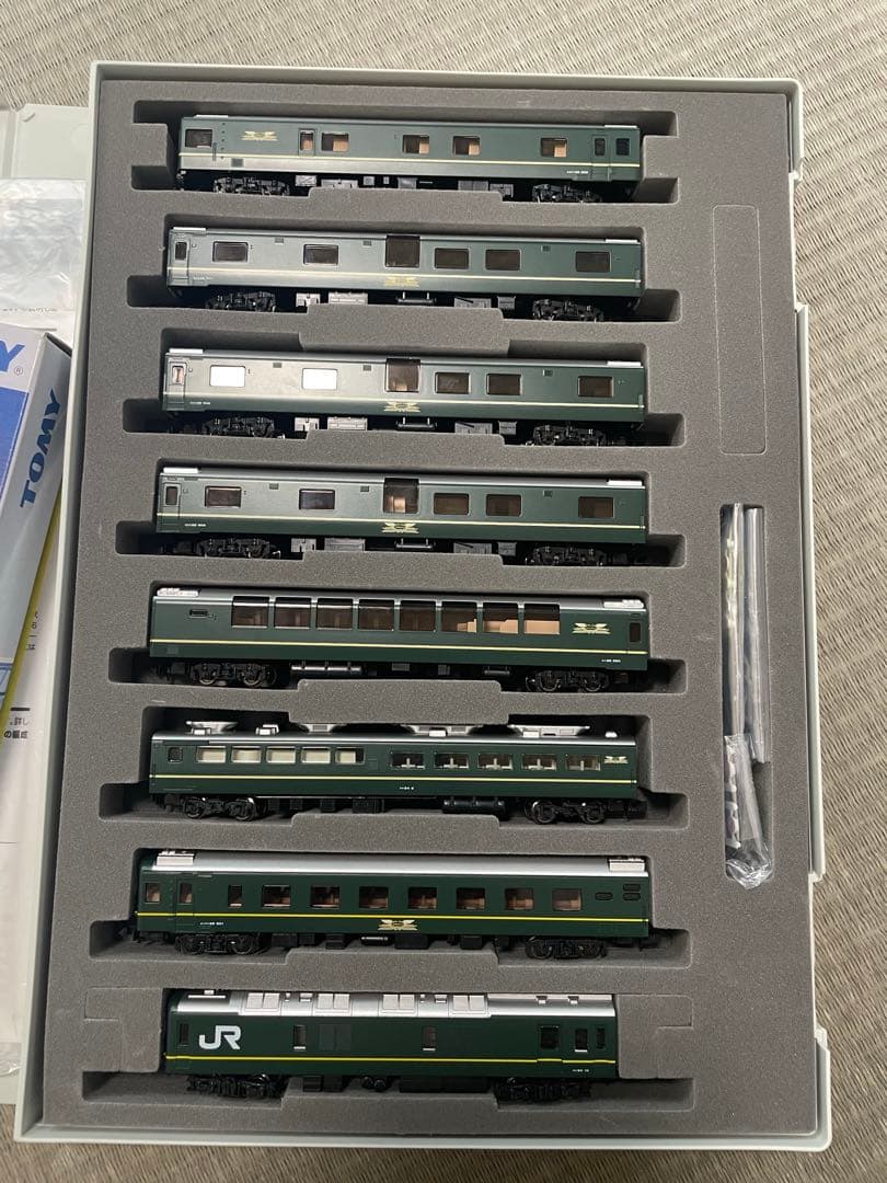 TOMIX 98956　特別なトワイライトエクスプレス ＋TOMIX 92240