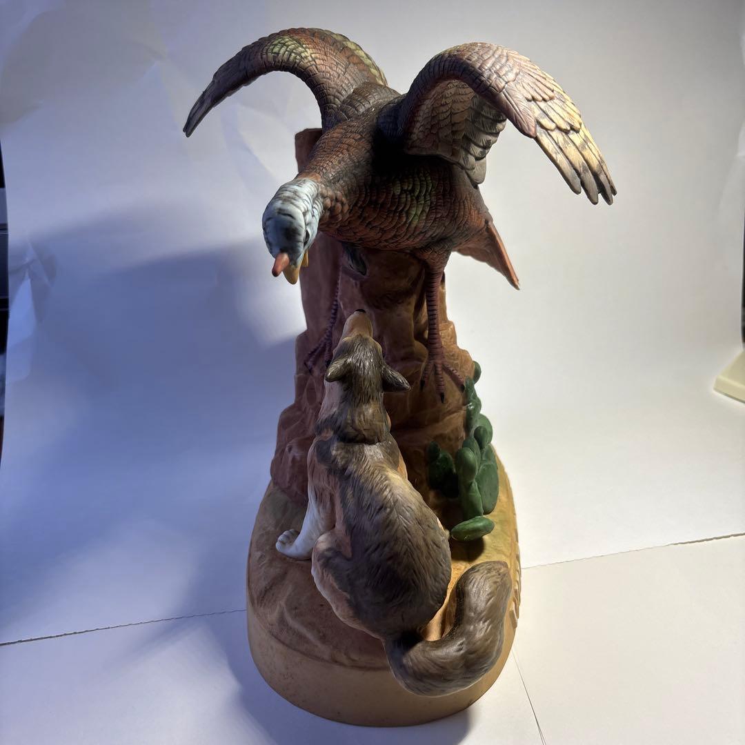 バーボンウイスキー　ワイルドターキー　陶器ボトル　コヨーテ、古酒、未開封