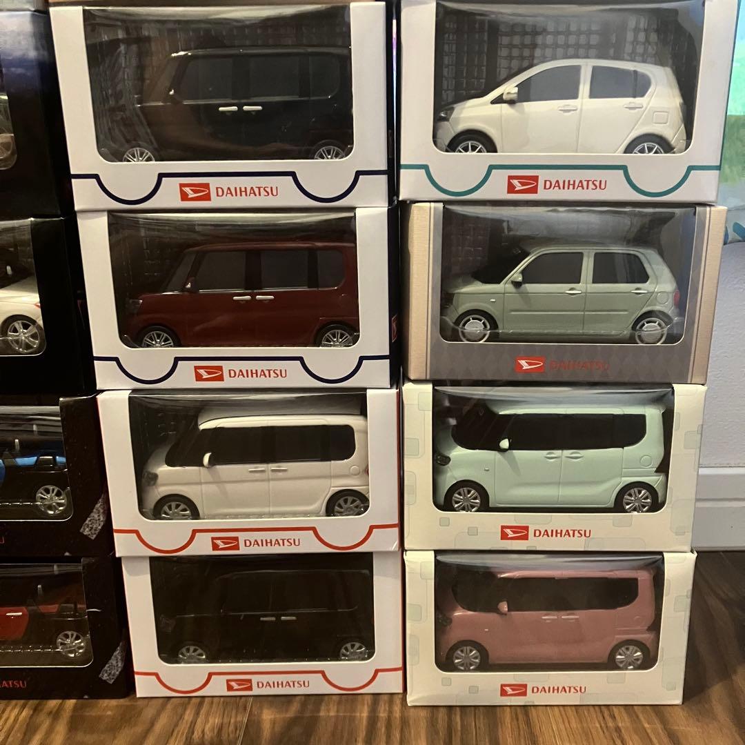 ゆ*う様 【まとめ売りオークション！】ダイハツ　プルバックカー 29台　ミニ四駆