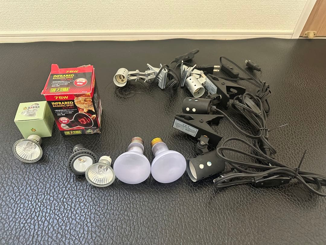 爬虫類用品　まとめ売り　モンスーンソロ　ライトドーム　パネルヒーター　加湿器