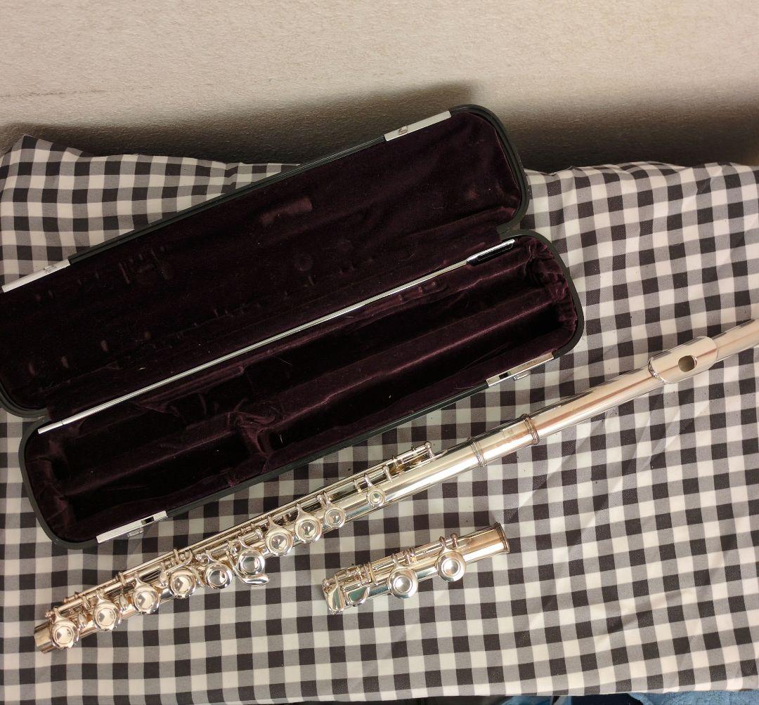YamahaフルートYFL211SⅡ ケース付き