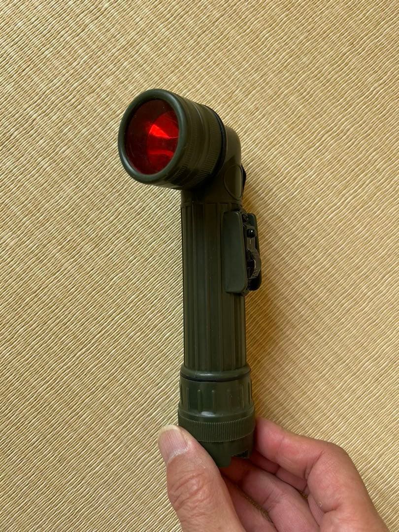 【1点限定】陸上自衛隊　椅子付きリュック&懐中電灯