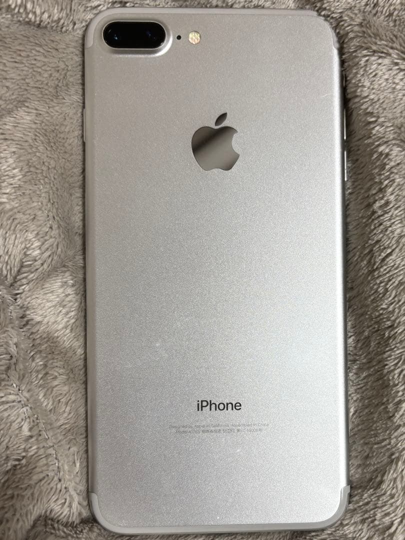 iPhone7 Plus 32GB シルバー