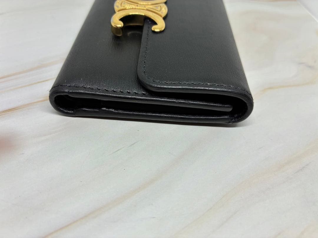 CELINE トリオンフ シャイニーカーフスキン コンパクトウォレット ブラック