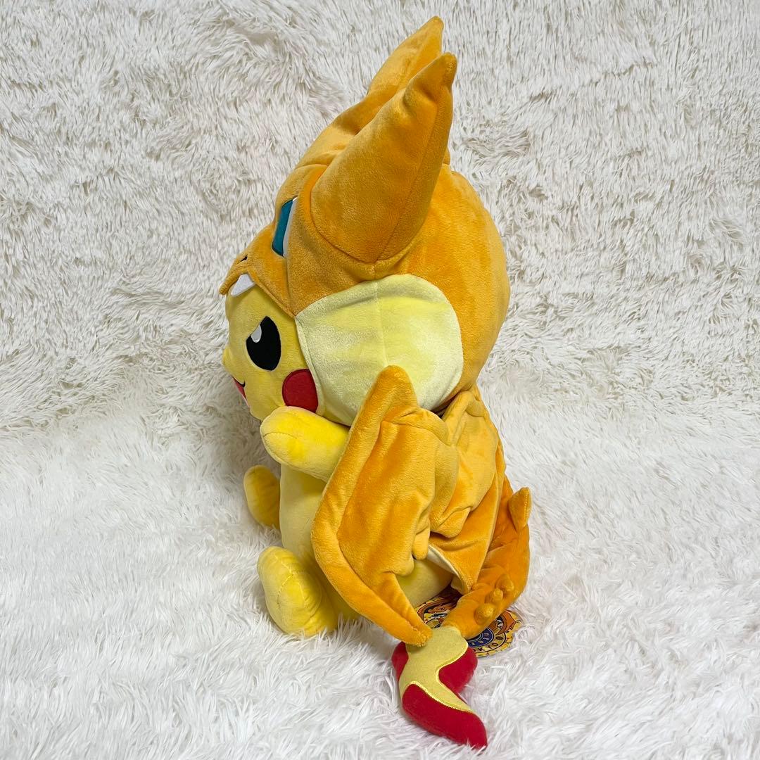 ポケモンセンターメガトウキョーのピカチュウ メガサイズ ぬいぐるみ タグ付き