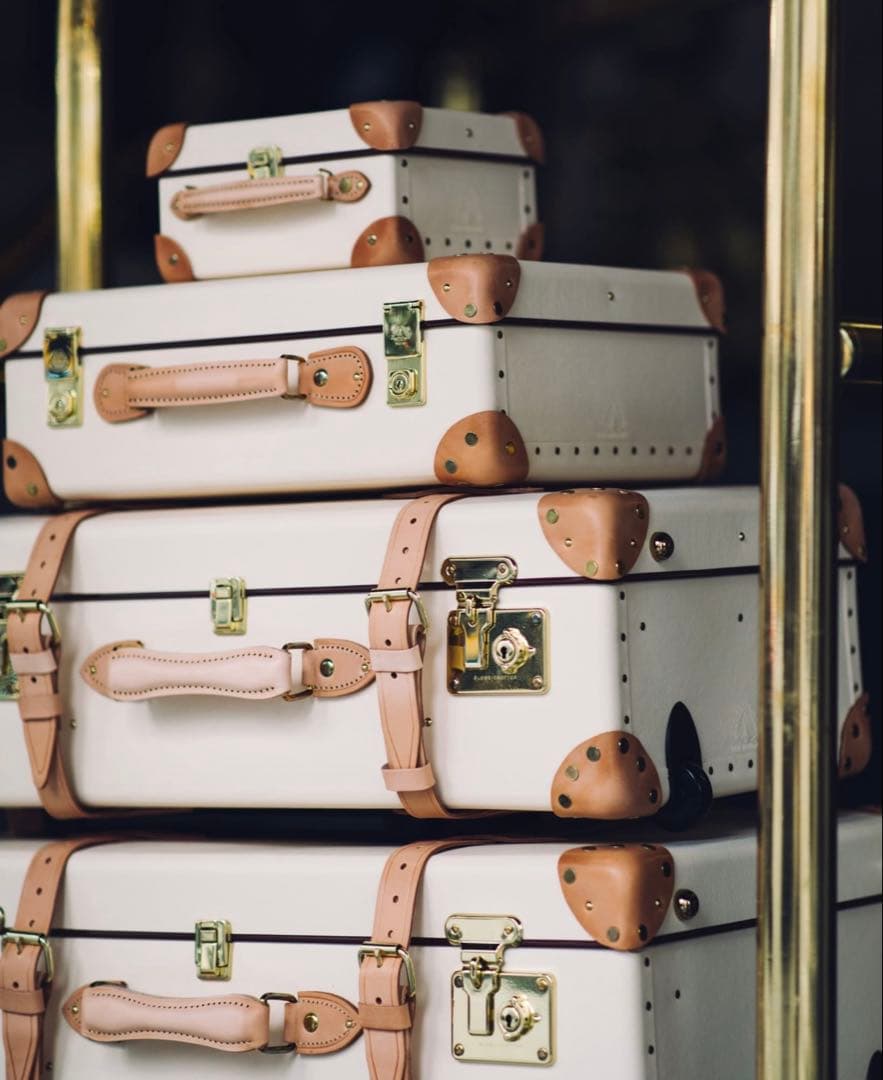 GLOBE TROTTER サファリ ラージ 2輪 アイボリーｘナチュラル