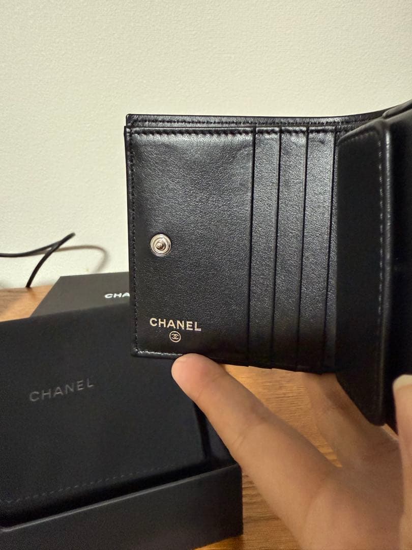 美品　シャネル　スモールウォレット　二つ折り財布　ソーブラック　AP3817