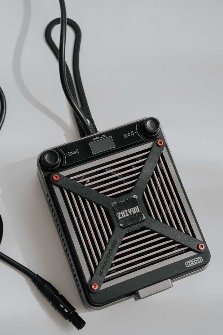 ZHIYUN MOLUS G200 収納ケース付き