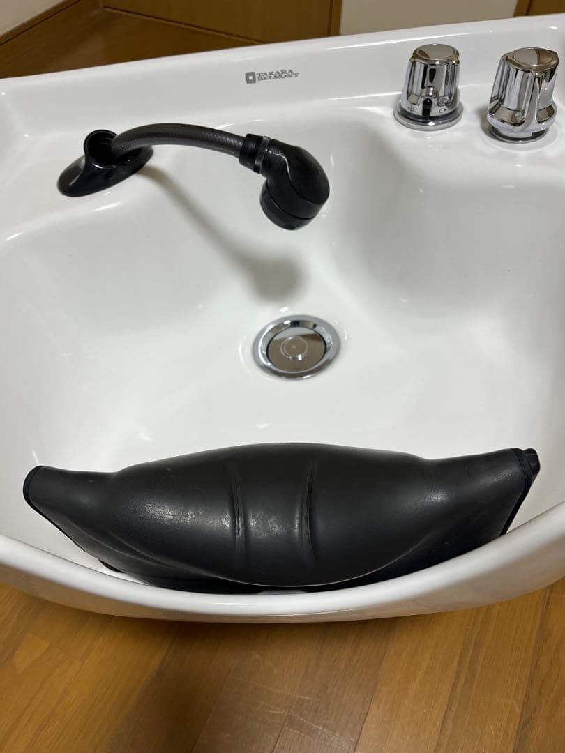 タカラベルモント　シャンプーボール　マジョリカポルト　美容室　理容